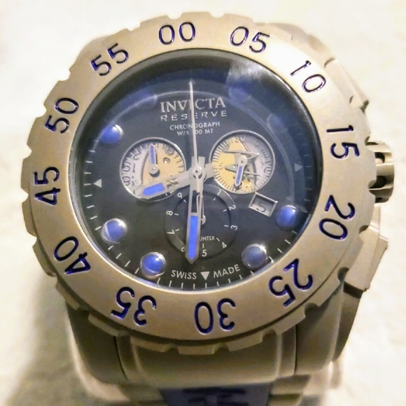 Invicta Reserve Diver Leviathan Quartz Men's Watch - Picture 3 of 4